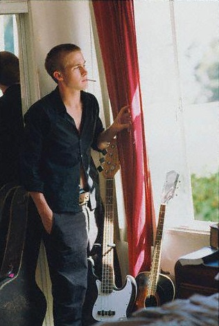 Ryan-Gosling-Albane-Navizet-Photoshoot-2001-01.jpg