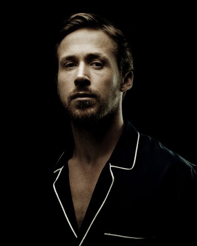 Ryan-Gosling-Denis-Rouvre-Photoshoot-Cannes-2011-09.jpg