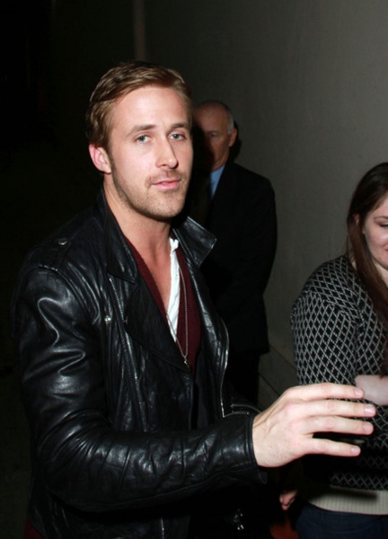 2011_-_January_20_-_Ryan_at_Jimmy_Kimmel_Live_-_After_Show_28229.jpg