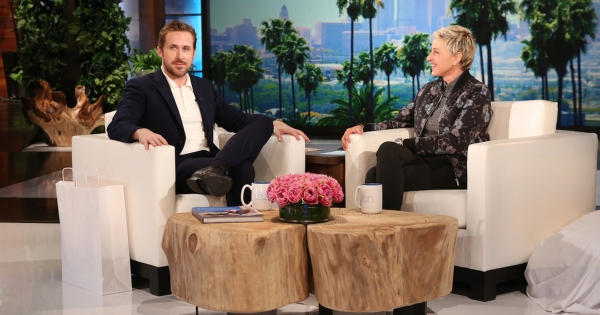 2016_05_-_May_10_-_Ellen_DeGeneres_Show_-_Show_-_28c29_EllenTube_03.jpg