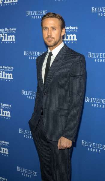 Ryan-Gosling-32nd-Santa-Barbara-International-Film-Festival-Arrivals-2017-078.jpg