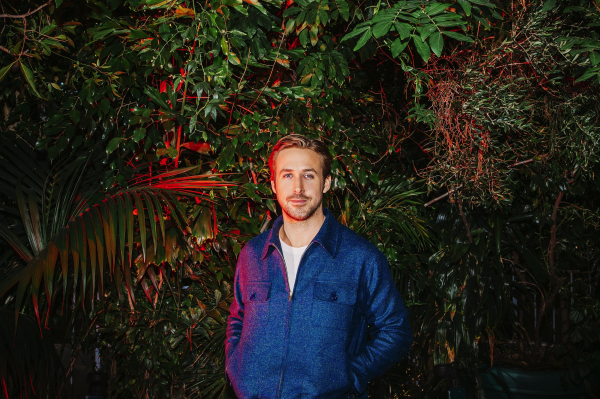 Ryan-Gosling-Brinson-Banks-Photoshoot-New-York-Times-2015-03.png