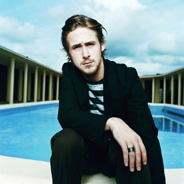 Ryan-Gosling-Denis-Rouvre-Photoshoot-Deauville-2003-03.jpg