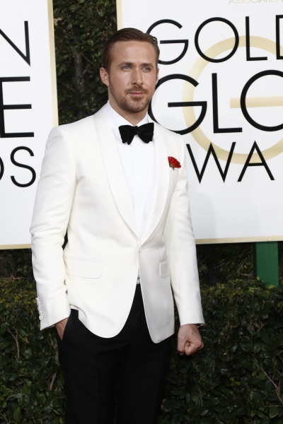 Ryan-Gosling-Golden-Globes-Awards-Arrivals-2017-094.jpg