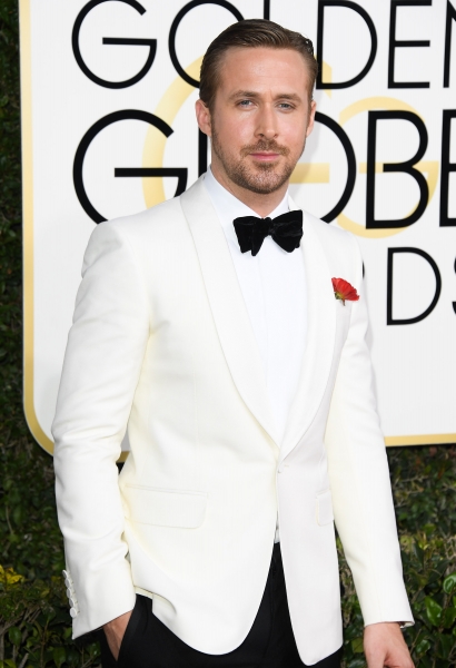 Ryan-Gosling-Golden-Globes-Awards-Arrivals-2017-119.jpg