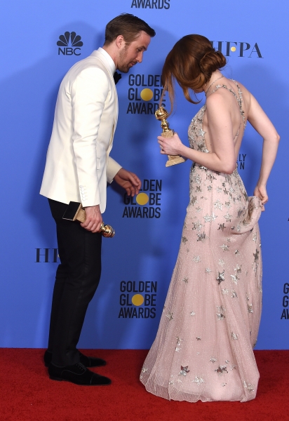 Ryan-Gosling-Golden-Globes-Awards-Press-Room-2017-223.jpg
