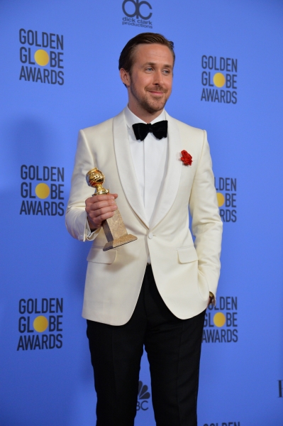 Ryan-Gosling-Golden-Globes-Awards-Press-Room-2017-284.jpg