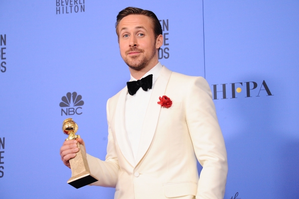 Ryan-Gosling-Golden-Globes-Awards-Press-Room-2017-295.jpg