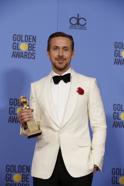 Ryan-Gosling-Golden-Globes-Awards-Press-Room-2017-340.jpg