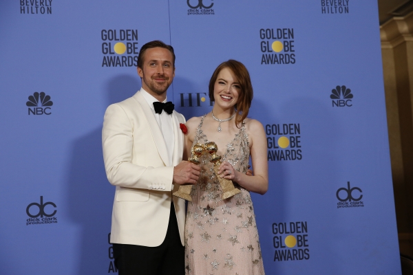 Ryan-Gosling-Golden-Globes-Awards-Press-Room-2017-349.jpg