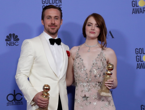 Ryan-Gosling-Golden-Globes-Awards-Press-Room-2017-395.jpg