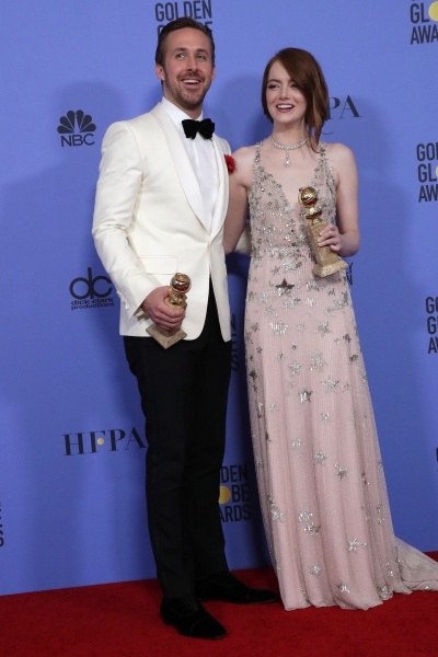 Ryan-Gosling-Golden-Globes-Awards-Press-Room-2017-396.jpg