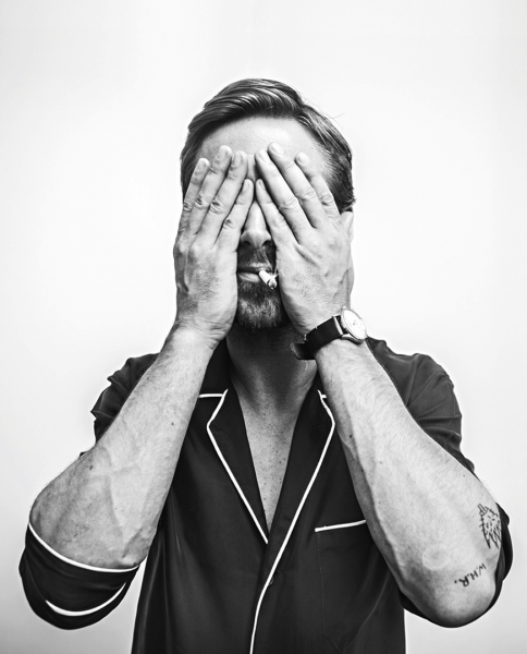 Ryan-Gosling-Jean-Francois-Robert-Photoshoot-Cannes-2011-13.png