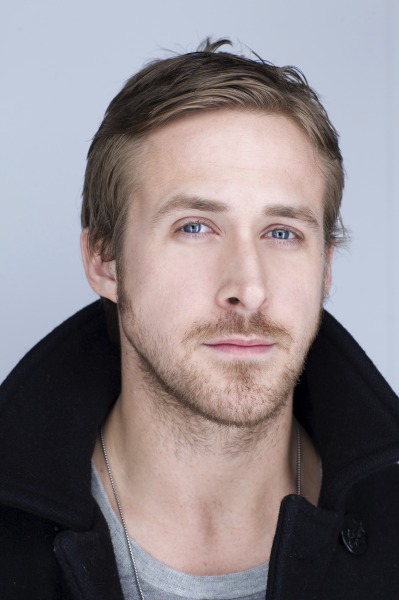 Ryan-Gosling-Jeff-Vespa-Photoshoot-Sundance-2010-02.png