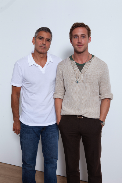 Ryan-Gosling-Jeff-Vespa-Photoshoot-Toronto-2011-06.png