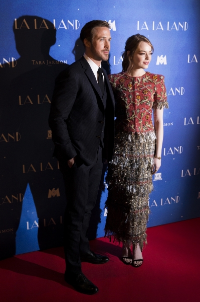 Ryan-Gosling-La-La-Land-Premiere-Paris-Arrivals-2017-097.jpg