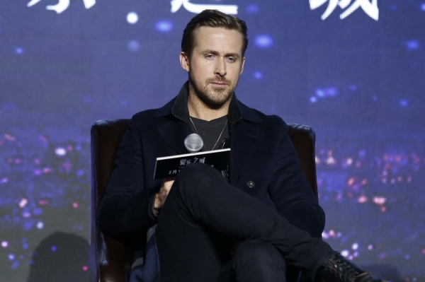 Ryan-Gosling-La-La-Land-Press-Conference-Beijing-2017-016.jpg