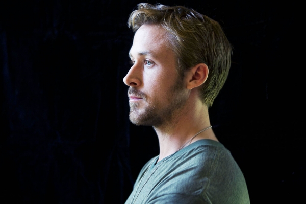 Ryan-Gosling-Robert-Gauthier-Los-Angeles-Times-Photoshoot-2011-08.jpg