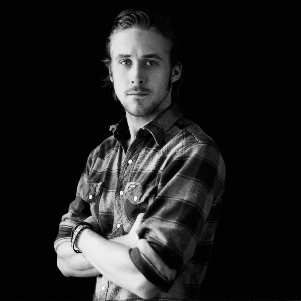 Ryan-Gosling-Roberto-Frankenberg-Photoshoot-2003-05.jpg
