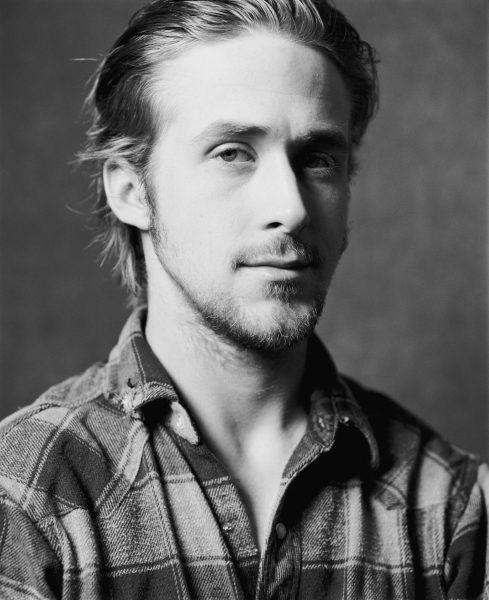 Ryan-Gosling-Roberto-Frankenberg-Photoshoot-2003-08.jpg