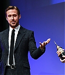 Ryan-Gosling-32nd-Santa-Barbara-International-Film-Festival-Inside-2017-011.jpg