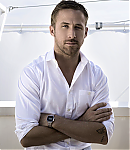 Ryan-Gosling-Antoine-Doyen-Photoshoot-Cannes-2010-09.png