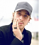Ryan-Gosling-Ari-Tapiero-Photoshoot-Deauville-2003-01.jpg