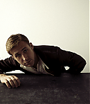 Ryan-Gosling-Bill-Phelps-The-Hollywood-Reporter-Photoshoot-2010-19.png