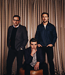 Ryan-Gosling-Brinson-Banks-Photoshoot-New-York-Times-2015-02.png