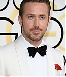 Ryan-Gosling-Golden-Globes-Awards-Arrivals-2017-122.jpg