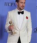 Ryan-Gosling-Golden-Globes-Awards-Press-Room-2017-144.jpg