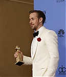Ryan-Gosling-Golden-Globes-Awards-Press-Room-2017-343.jpg