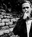 Ryan-Gosling-Hama-Sanders-Photoshoot-2009-01.jpg