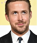 Ryan-Gosling-La-La-Land-Premiere-Tokyo-2017-075.jpg