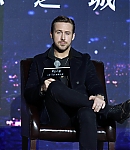 Ryan-Gosling-La-La-Land-Press-Conference-Beijing-2017-013.jpg
