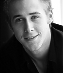 normal_Ryan-Gosling-Emanuele-Scorcelletti-Photoshoot-2001-02.jpg