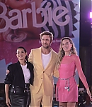 shutterstock_editorial_Barbie_Pink_Carpet_Mexico_Cit_14000449cw.jpg