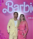 shutterstock_editorial_Barbie_Pink_Carpet_Mexico_Cit_14000449du.jpg
