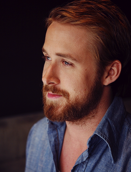 Ryan-Gosling-Henny-Garfunkel-Photoshoot-Toronto-2007-03.png