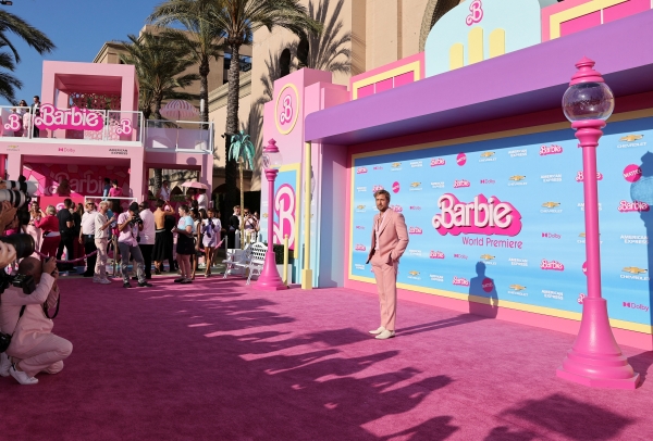 2023-07-10T033040Z_1663503447_RC2202ASTW6G_RTRMADP_3_FILM-BARBIE-PREMIERE.JPG