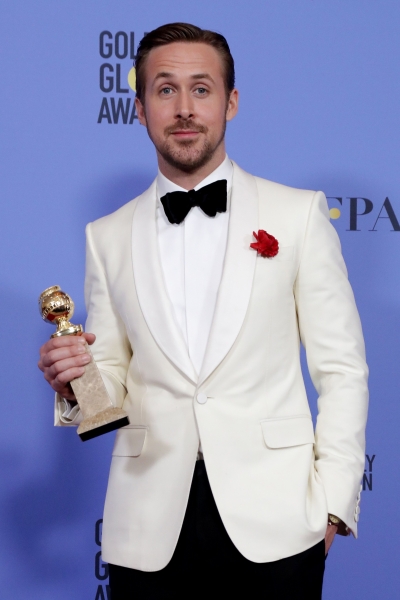 Ryan-Gosling-Golden-Globes-Awards-Press-Room-2017-387.jpg