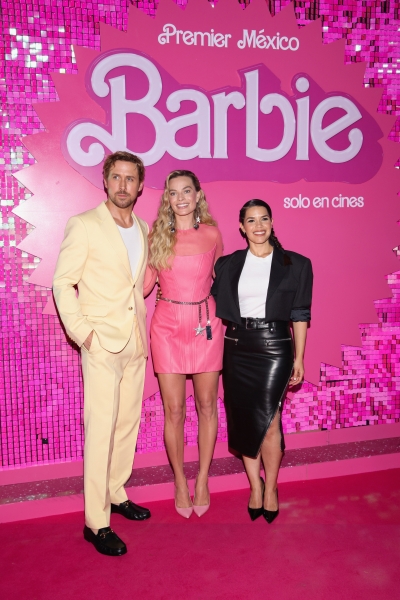 shutterstock_editorial_Barbie_Pink_Carpet_Toreo_Parq_14000517ai.jpg