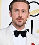 Ryan-Gosling-Golden-Globes-Awards-Arrivals-2017-099.jpg