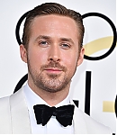 Ryan-Gosling-Golden-Globes-Awards-Arrivals-2017-140.jpg