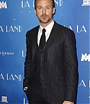 Ryan-Gosling-La-La-Land-Premiere-Paris-Arrivals-2017-087.jpg