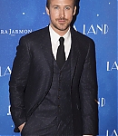 Ryan-Gosling-La-La-Land-Premiere-Paris-Arrivals-2017-093.jpg