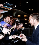 Ryan-Gosling-La-La-Land-Premiere-Paris-Red-Carpet-2017-023.jpg